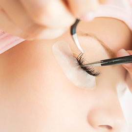 best eyelash extensions Keysborough review