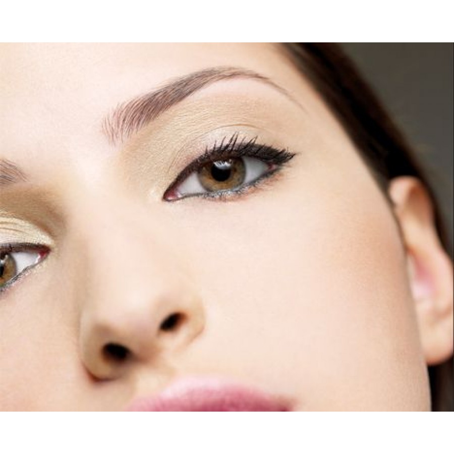Eyebrow threading treatment at Just Threading